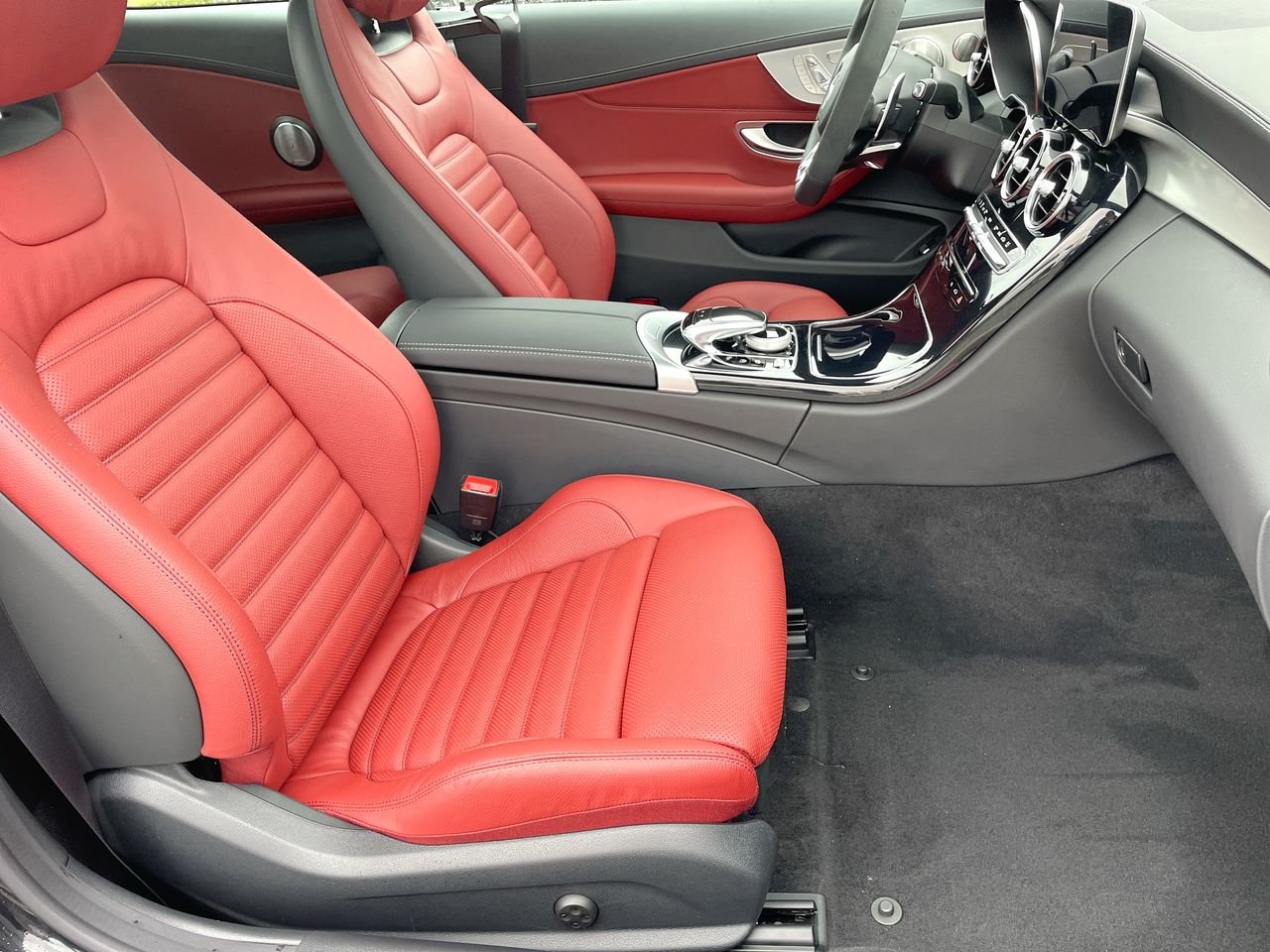 New 2023 Obsidian Black Metallic Mercedes-Benz AMG C 43 4MATIC image 34