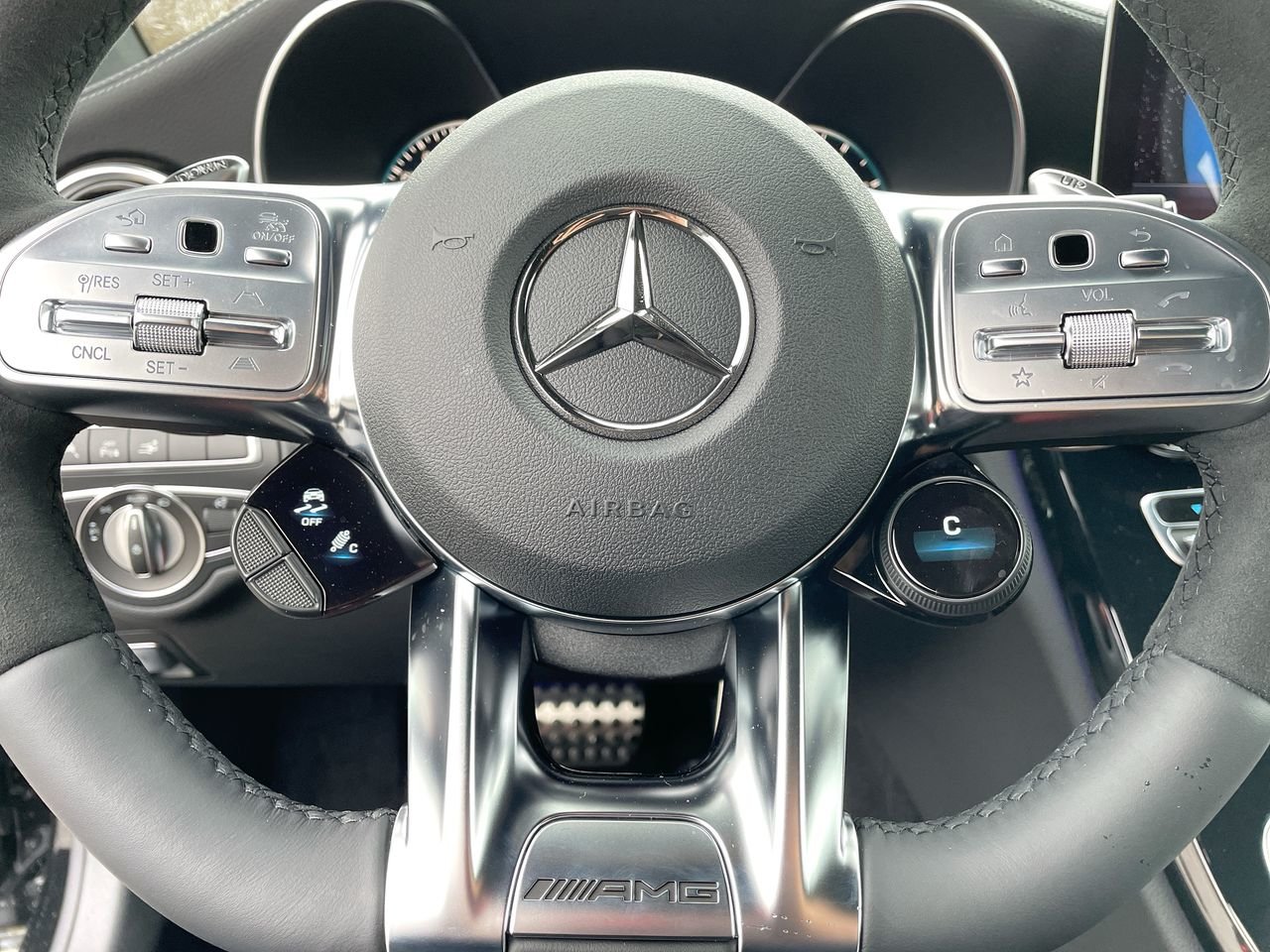 New 2023 Obsidian Black Metallic Mercedes-Benz AMG C 43 4MATIC image 24