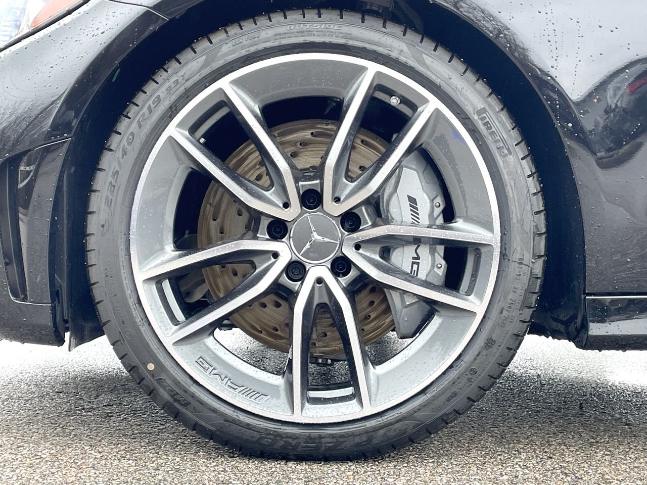 New 2023 Obsidian Black Metallic Mercedes-Benz AMG C 43 4MATIC image 18
