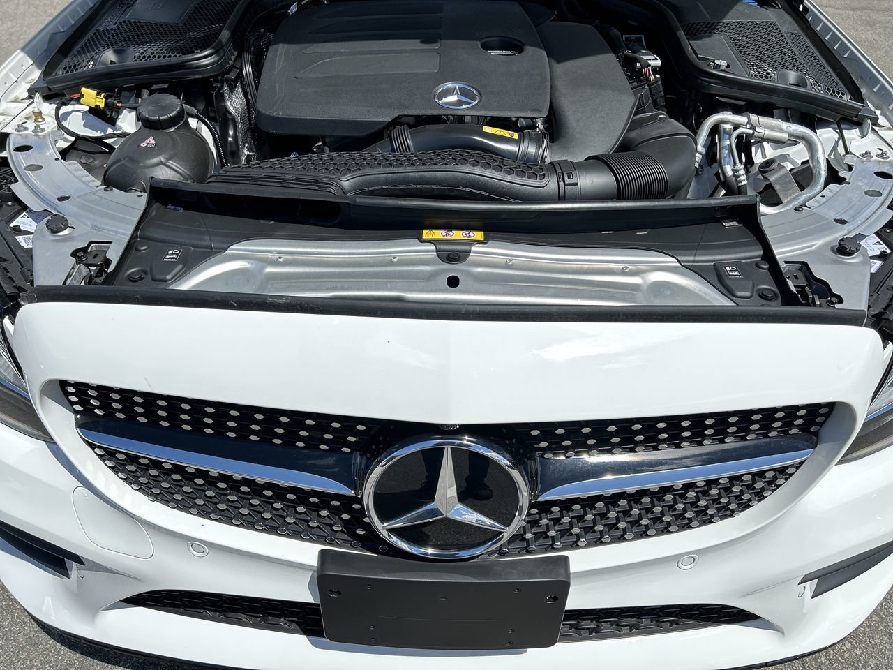 New 2023 Polar White Mercedes-Benz C 300 4MATIC image 19