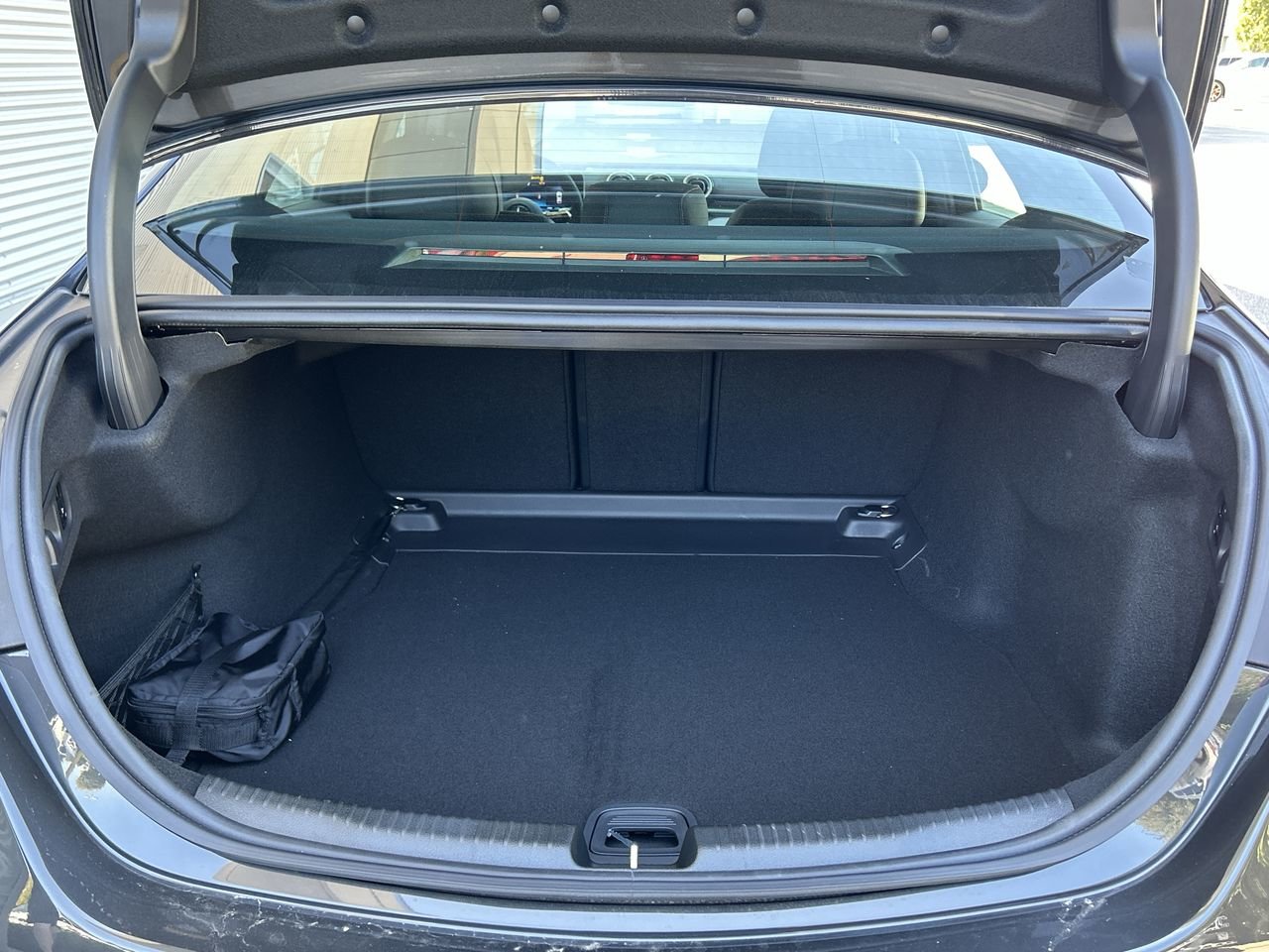 New 2023 Graphite Grey Metallic Mercedes-Benz AMG C 43 4MATIC image 19