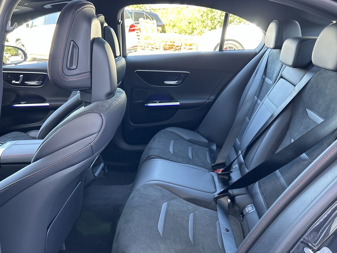 New 2023 Graphite Grey Metallic Mercedes-Benz AMG C 43 4MATIC image 33