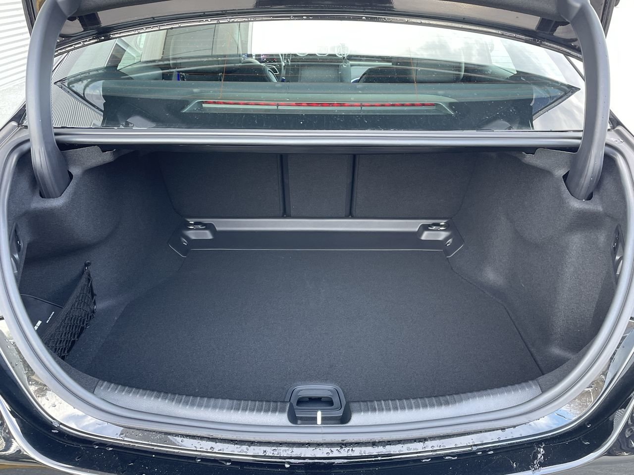 Used 2023 Obsidian Black Metallic Mercedes-Benz 4MATIC Sedan image 32