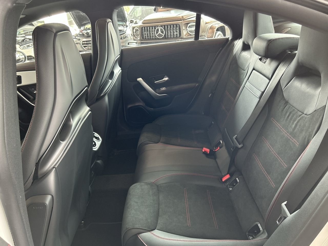 New 2023 Polar White Mercedes-Benz CLA 35 4MATIC image 33