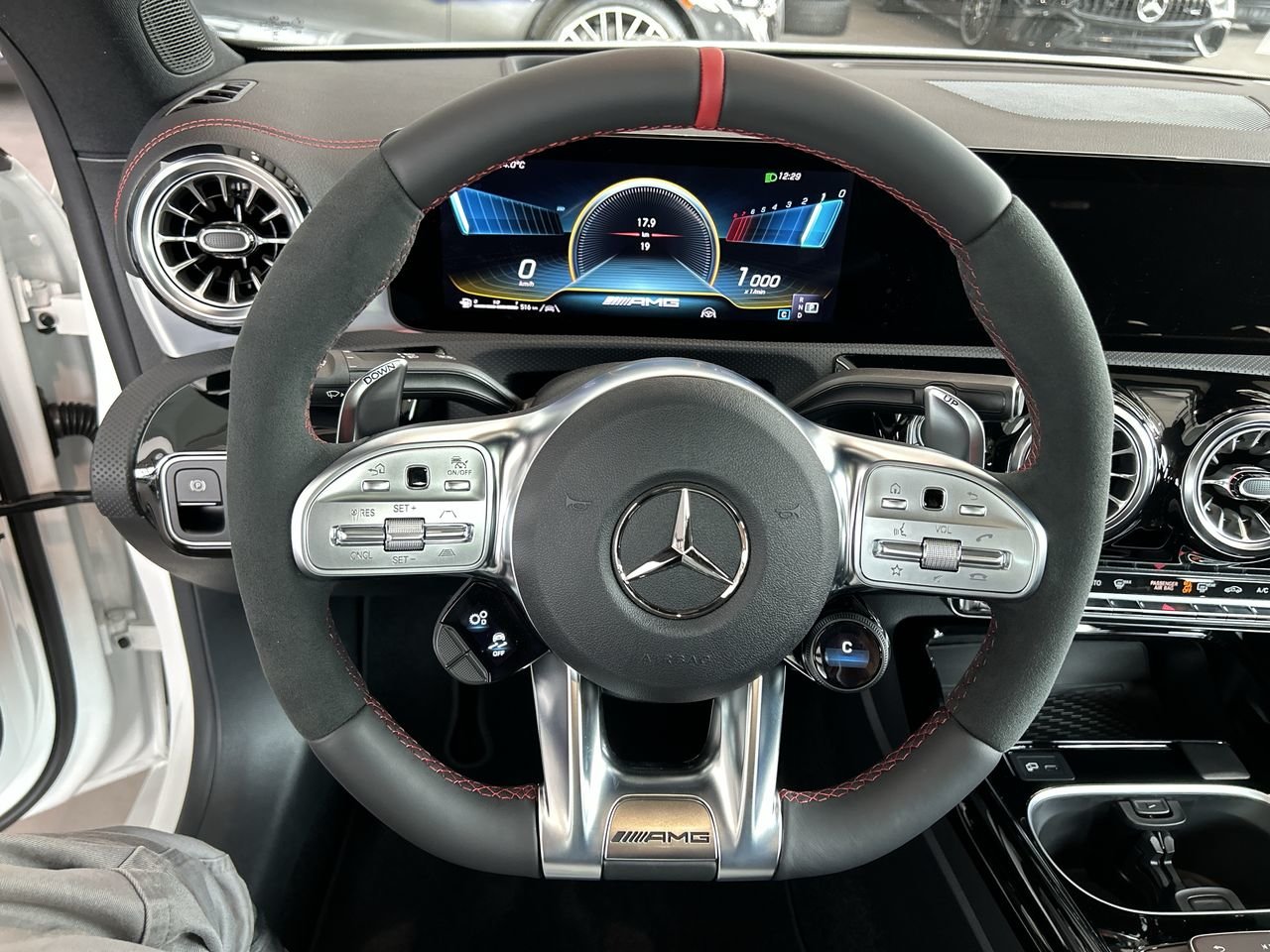 New 2023 Polar White Mercedes-Benz CLA 35 4MATIC image 24