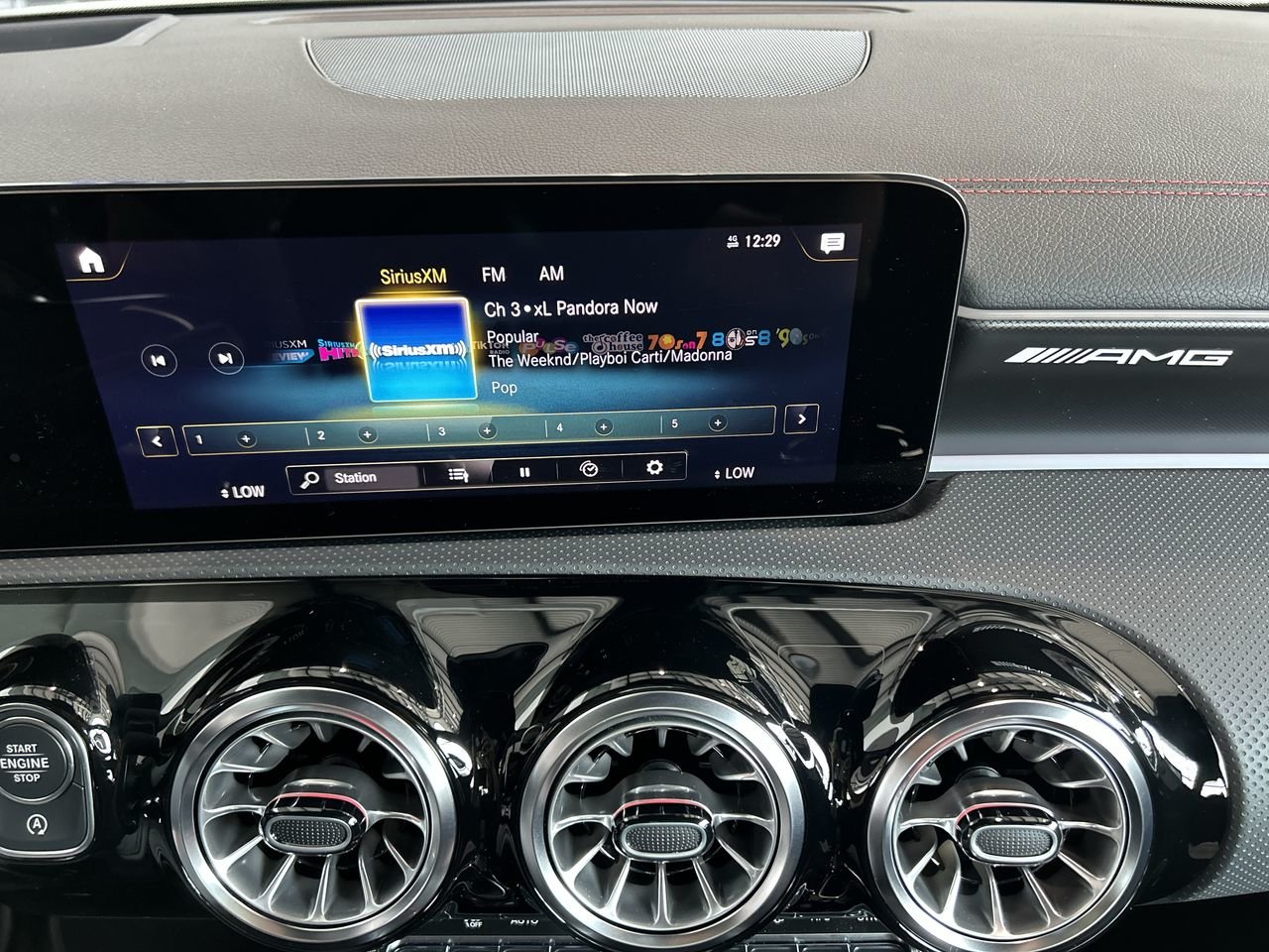New 2023 Polar White Mercedes-Benz CLA 35 4MATIC image 26