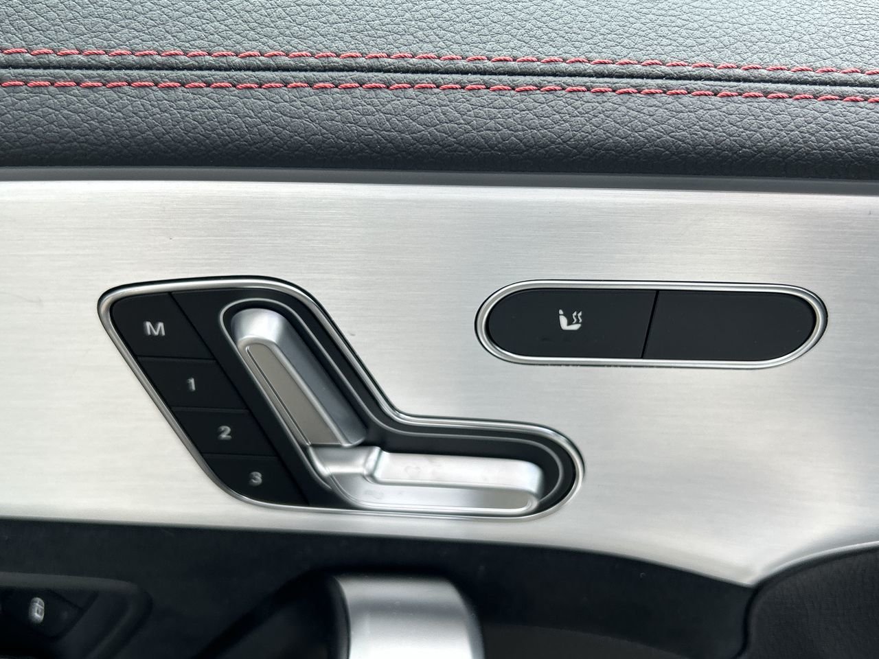 New 2023 Polar White Mercedes-Benz CLA 45 4MATIC image 22