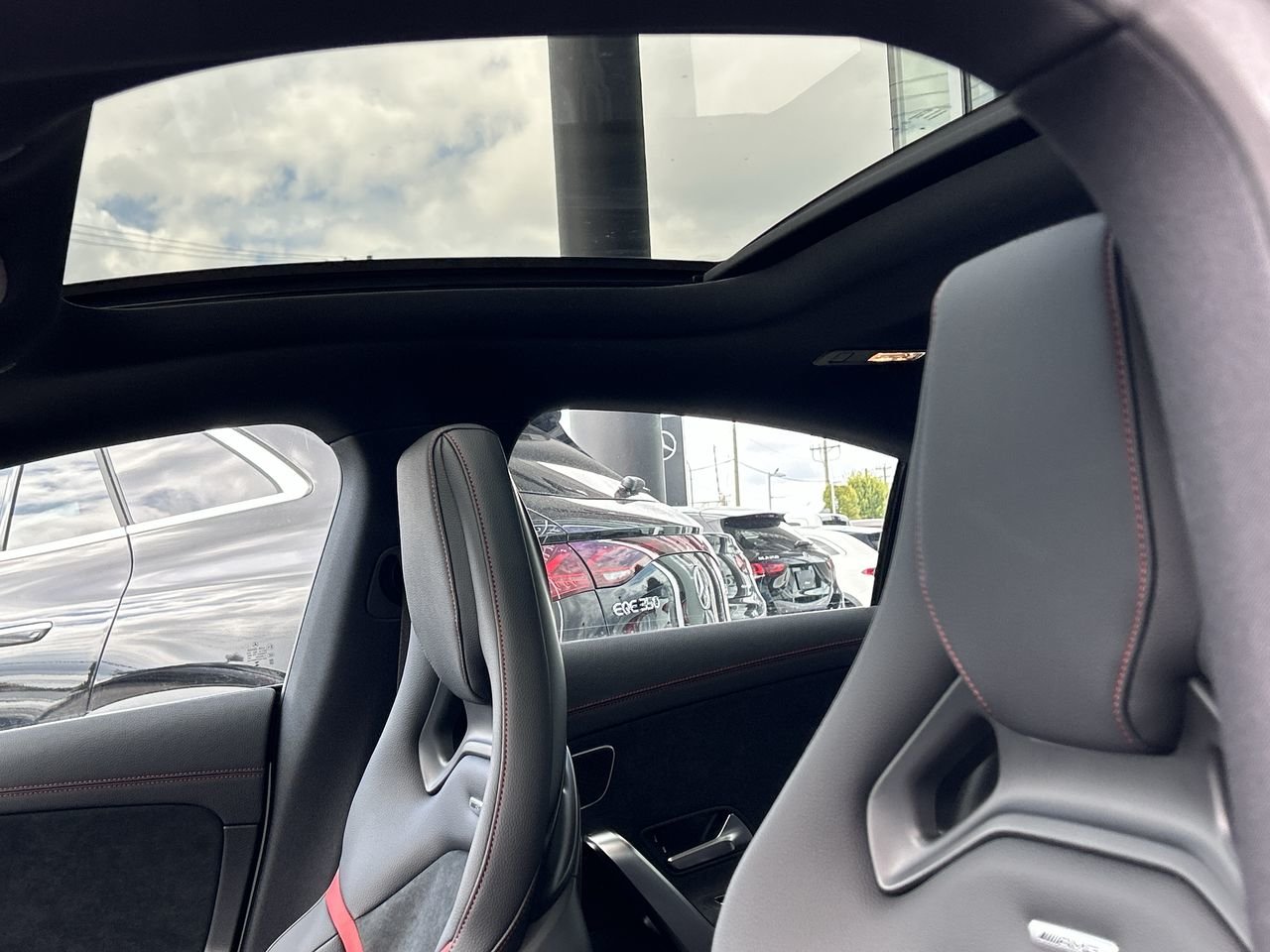 New 2023 Polar White Mercedes-Benz CLA 45 4MATIC image 32