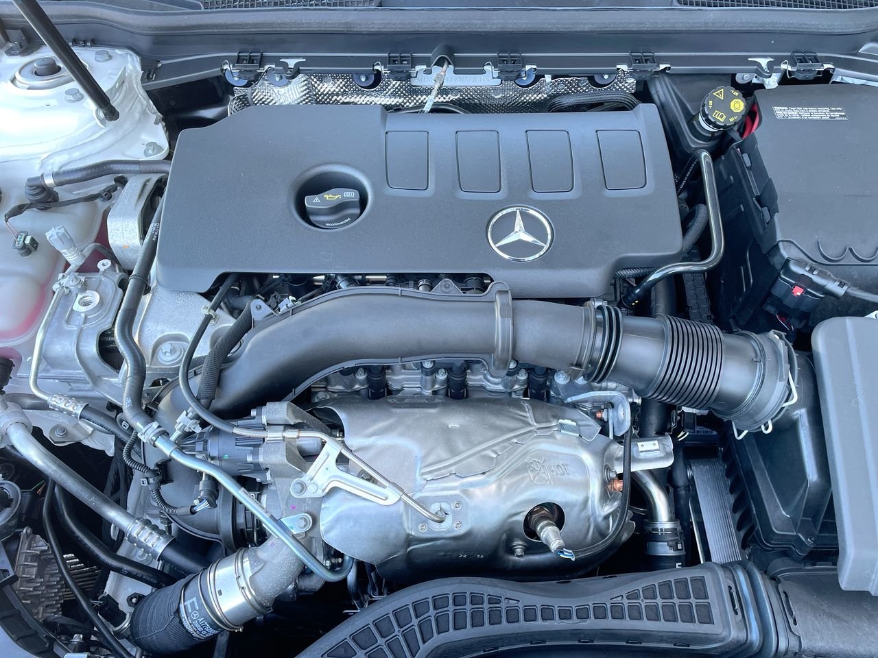 Used 2023 Polar White Mercedes-Benz 4MATIC Coupe image 33