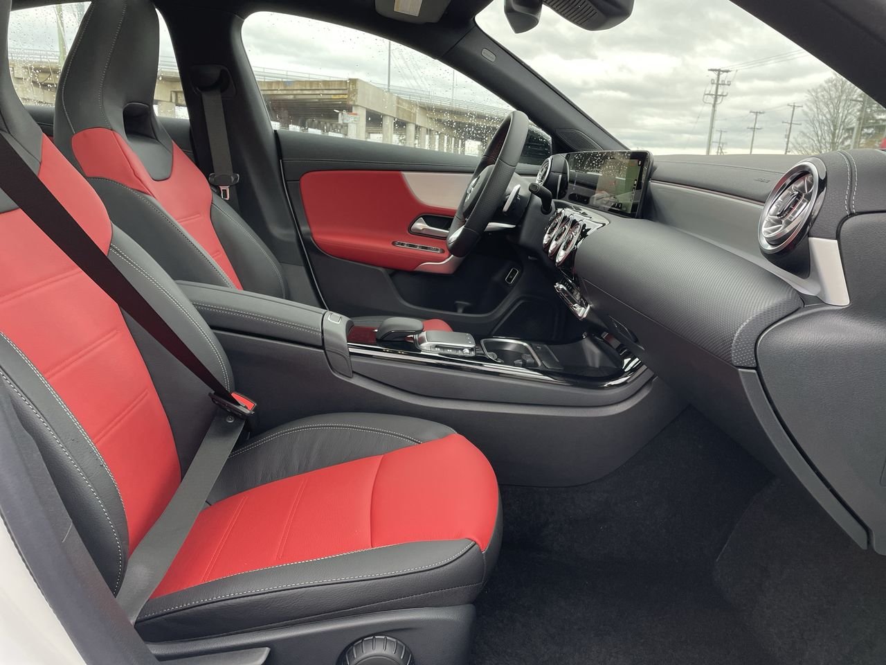 Used 2023 Polar White Mercedes-Benz 4MATIC Coupe image 33