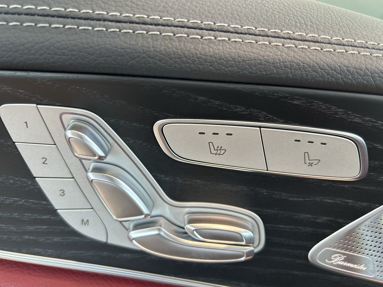 New 2023 Obsidian Black Metallic Mercedes-Benz AMG 53 4MATIC+ image 22