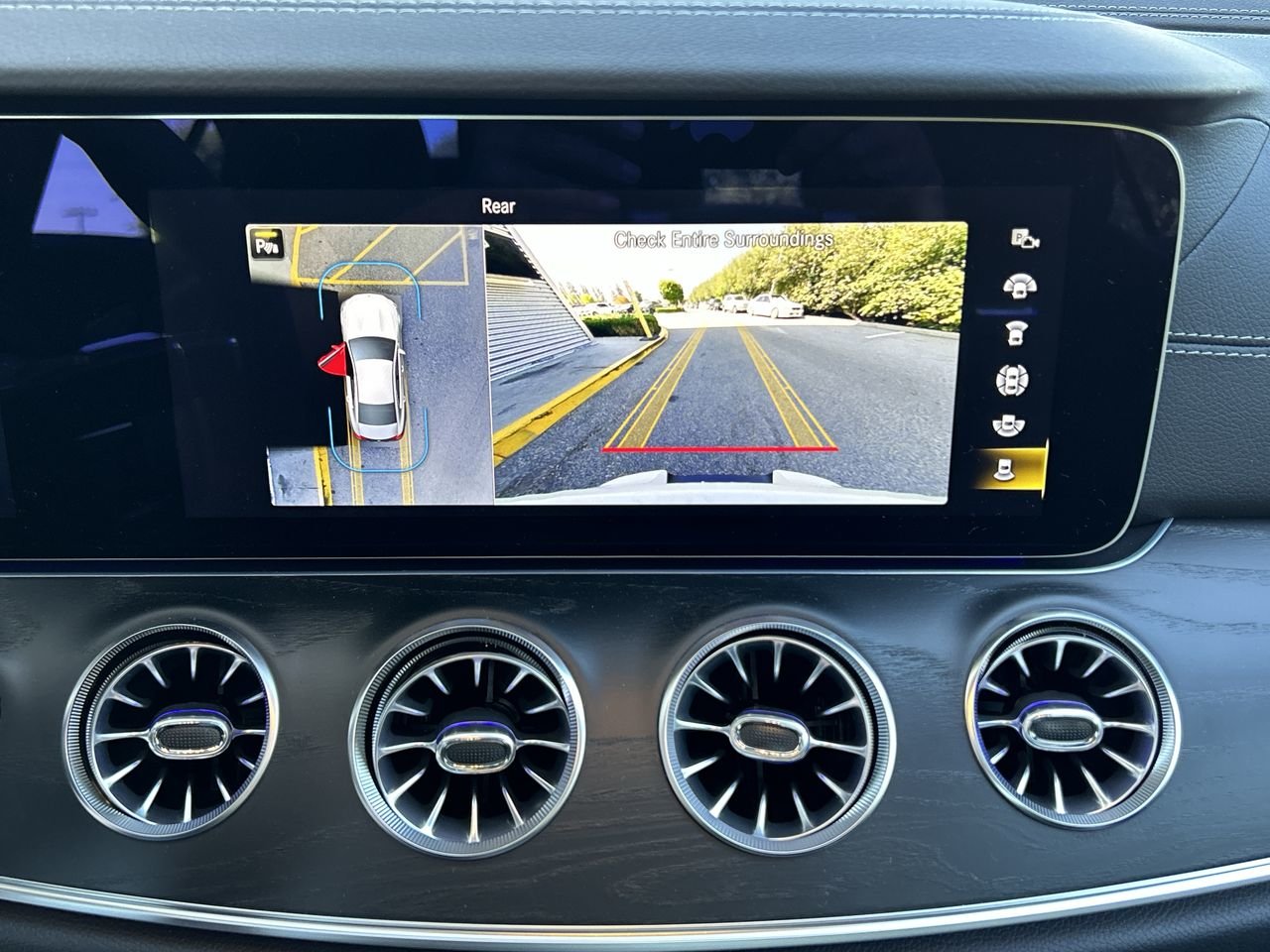 New 2023 Polar White Mercedes-Benz AMG 53 4MATIC+ image 27