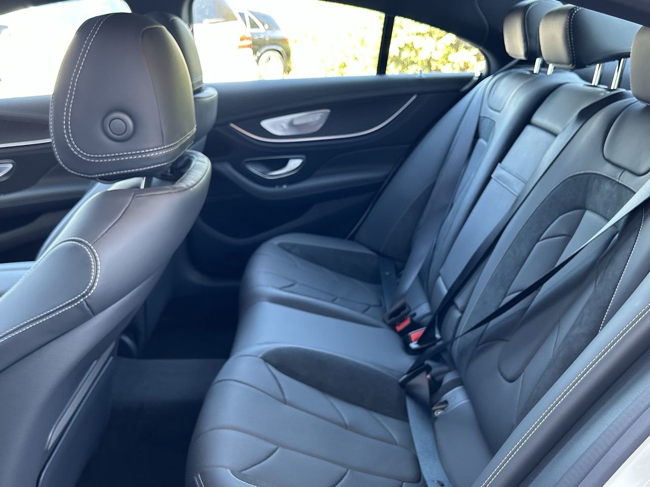 New 2023 Polar White Mercedes-Benz AMG 53 4MATIC+ image 33