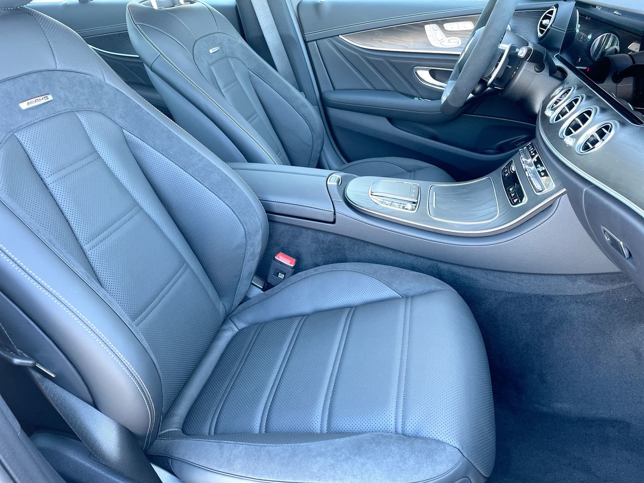 New 2023 Graphite Grey Metallic Mercedes-Benz E 53 4MATIC+ image 34