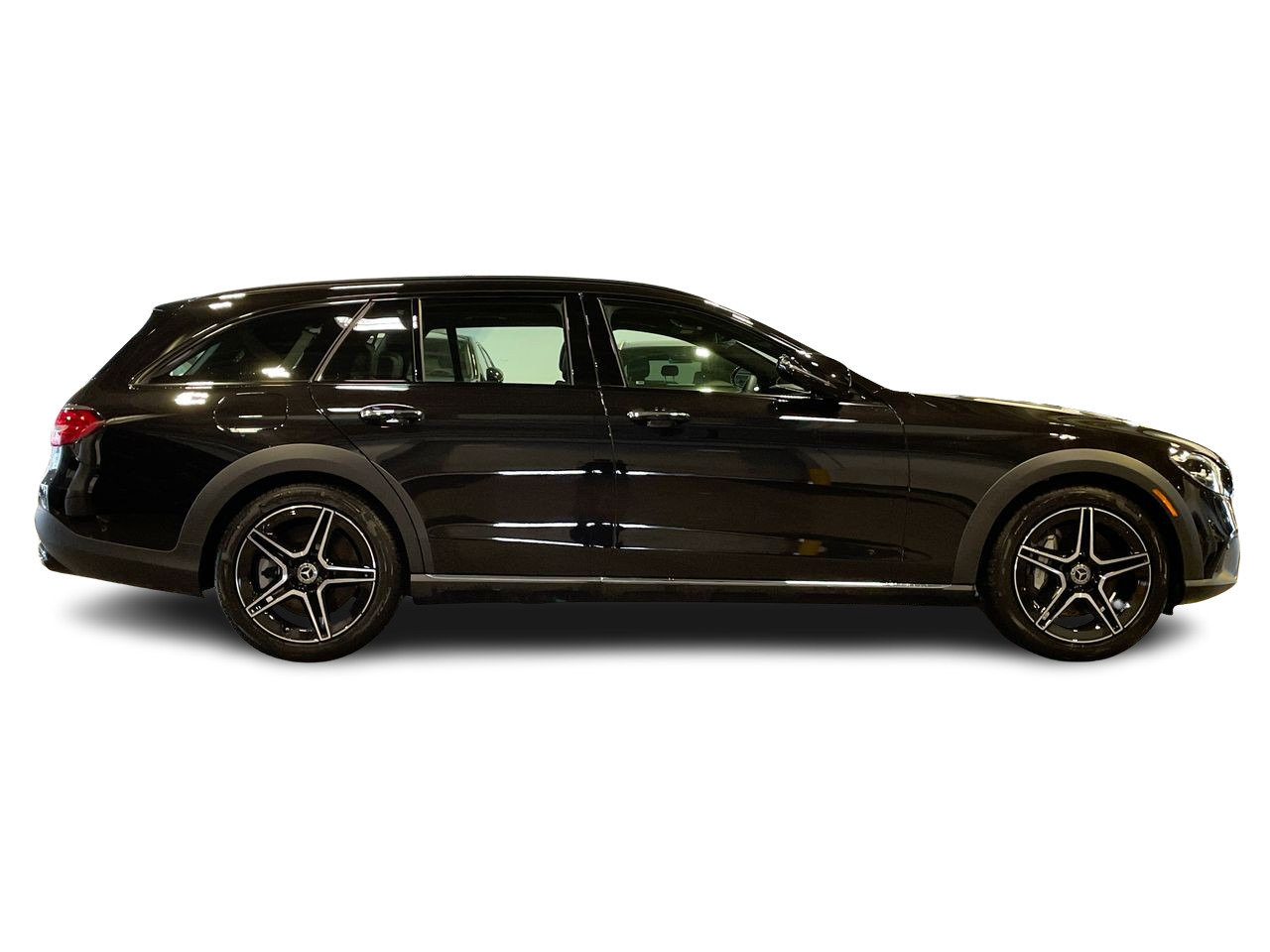 New 2023 Obsidian Black Metallic Mercedes-Benz E 450 4MATIC image 13