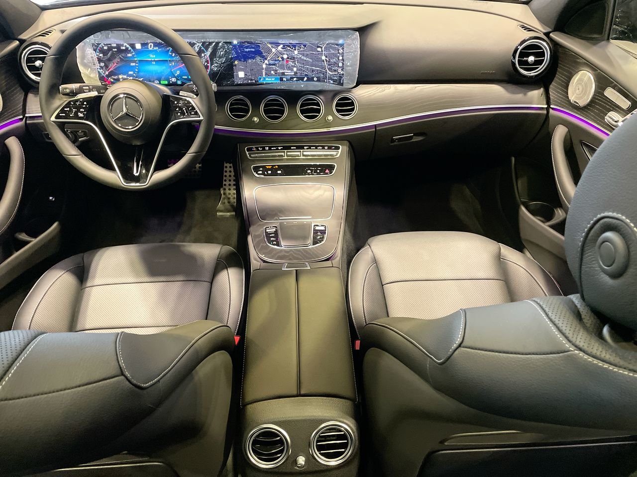 New 2023 Obsidian Black Metallic Mercedes-Benz E 450 4MATIC image 30
