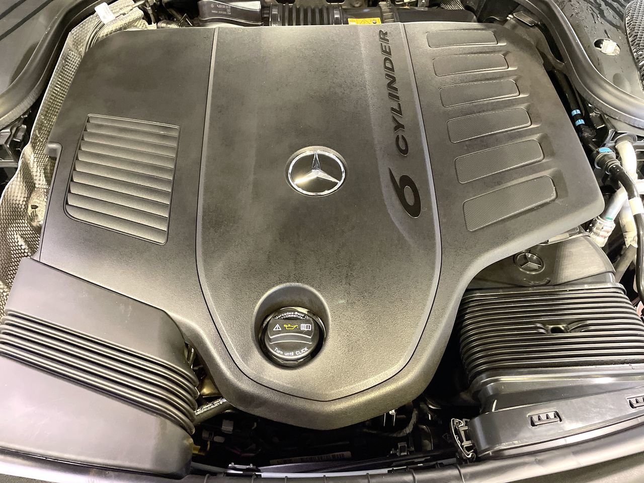 New 2023 Obsidian Black Metallic Mercedes-Benz E 450 4MATIC image 19