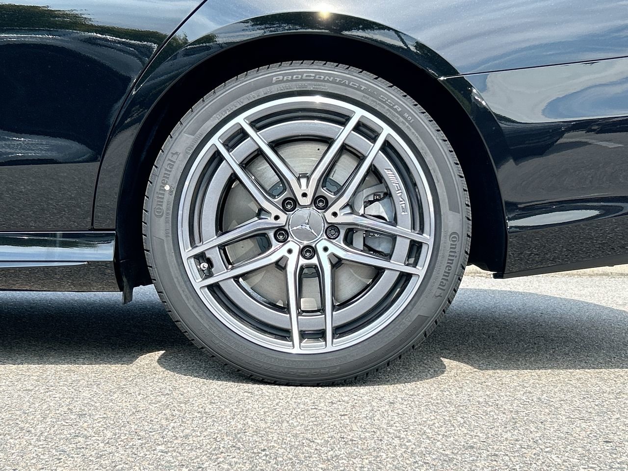 New 2023 Obsidian Black Metallic Mercedes-Benz E 53 4MATIC+ image 18