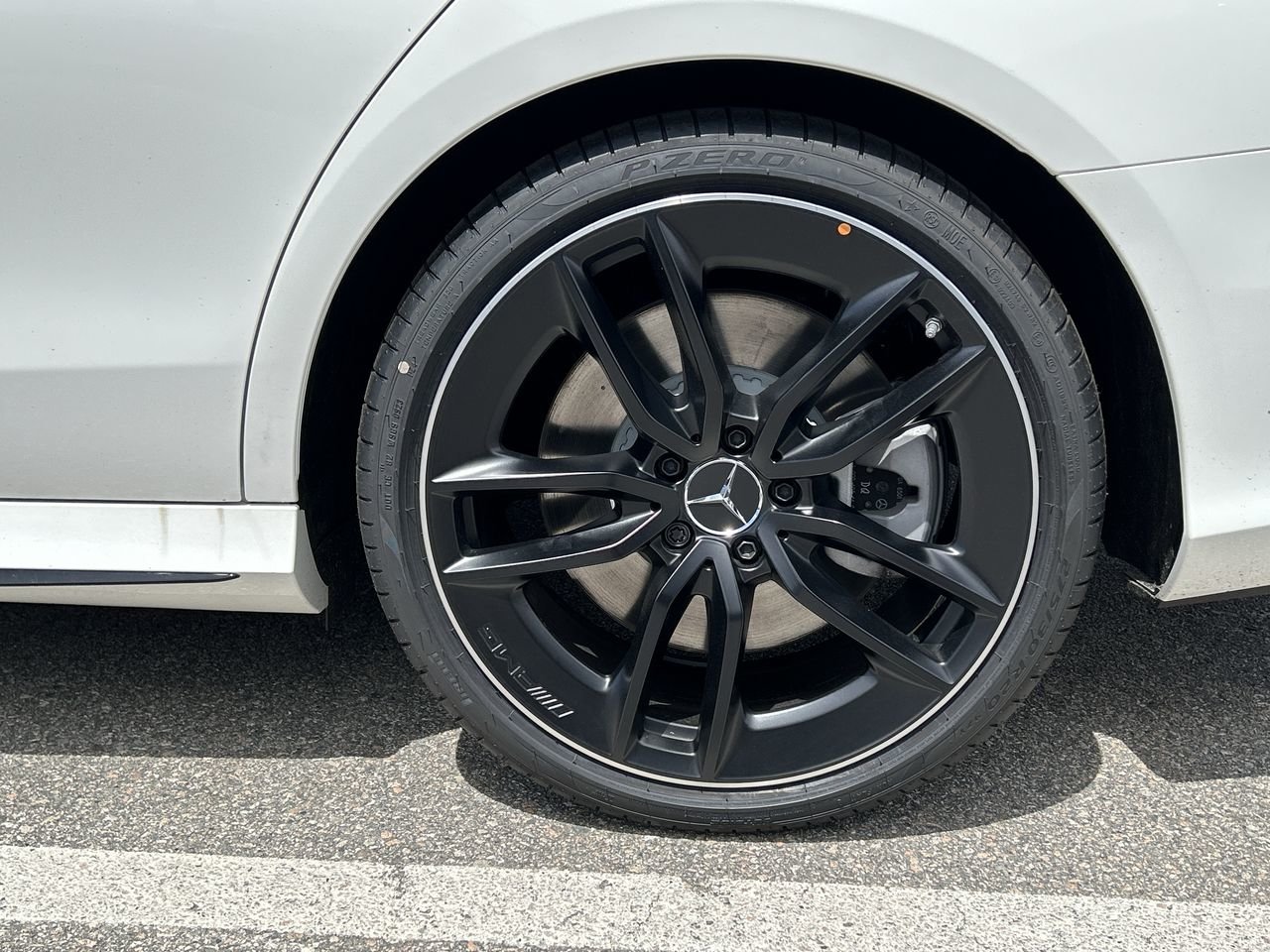 New 2023 Polar White Mercedes-Benz E 53 4MATIC+ image 18