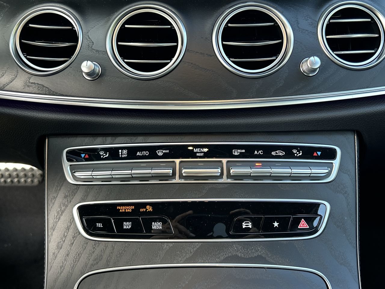 New 2023 Polar White Mercedes-Benz E 53 4MATIC+ image 29
