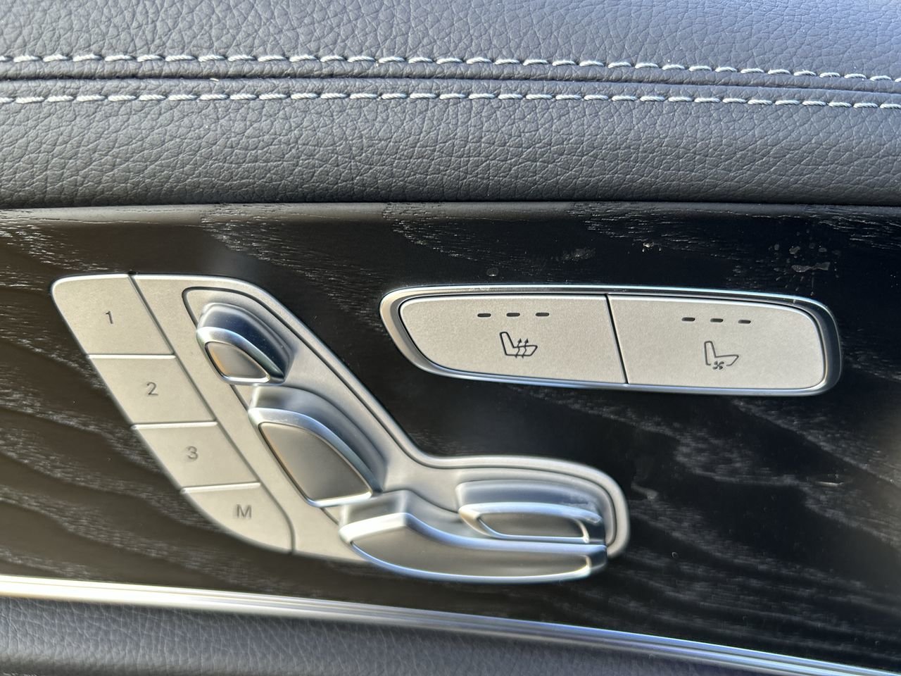 New 2023 Polar White Mercedes-Benz E 53 4MATIC+ image 22
