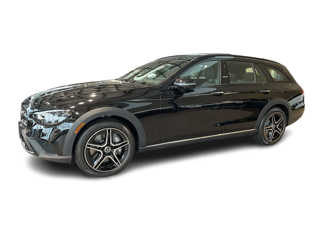 Used 2022 Obsidian Black Met Mercedes-Benz 4MATIC All-Terrain Wagon image 6