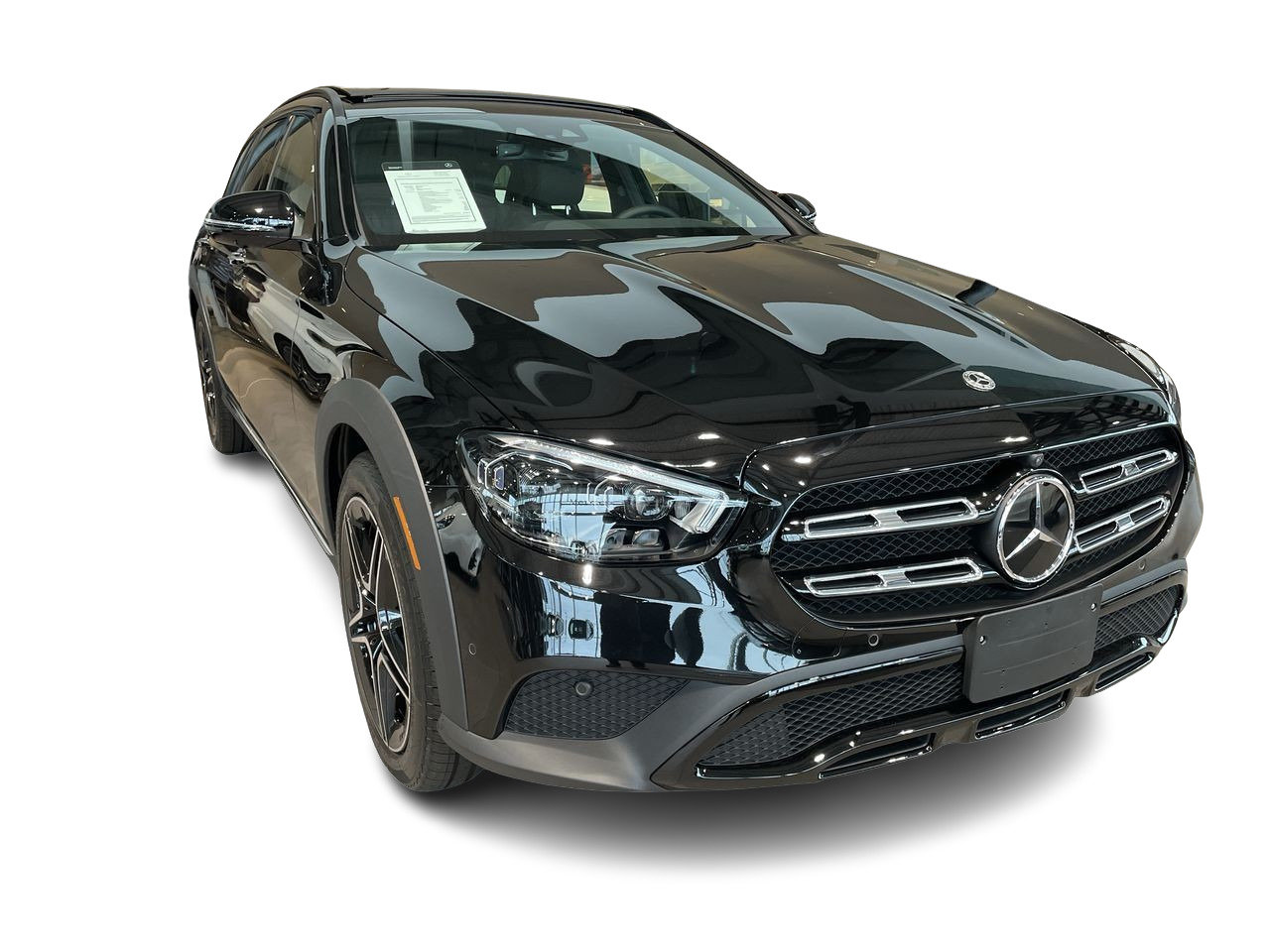 Used 2022 Obsidian Black Met Mercedes-Benz 4MATIC All-Terrain Wagon image 17
