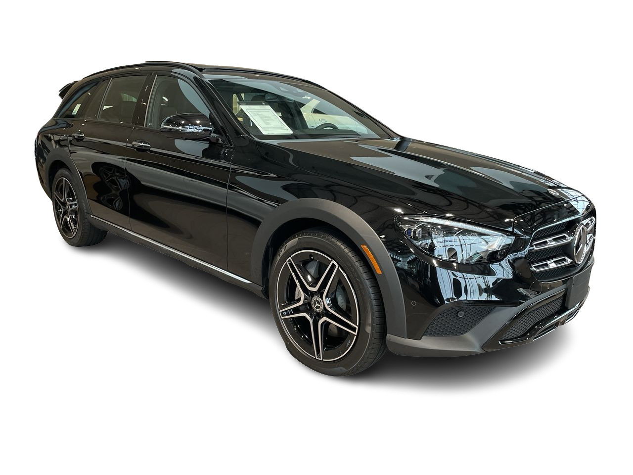 Used 2022 Obsidian Black Met Mercedes-Benz 4MATIC All-Terrain Wagon image 16