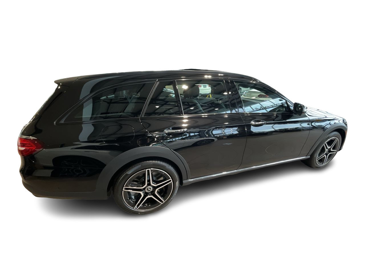 Used 2022 Obsidian Black Met Mercedes-Benz 4MATIC All-Terrain Wagon image 14