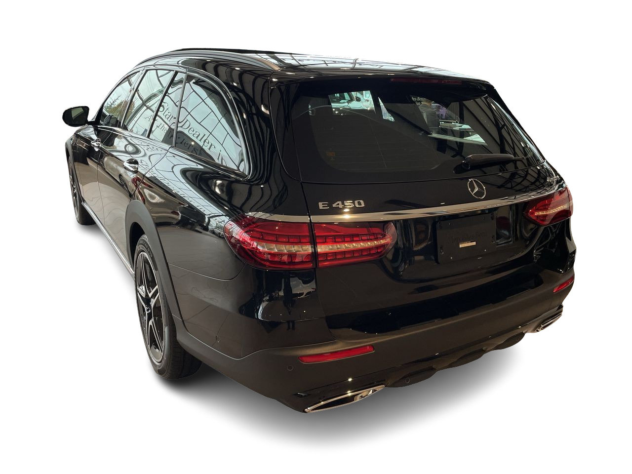 Used 2022 Obsidian Black Met Mercedes-Benz 4MATIC All-Terrain Wagon image 10