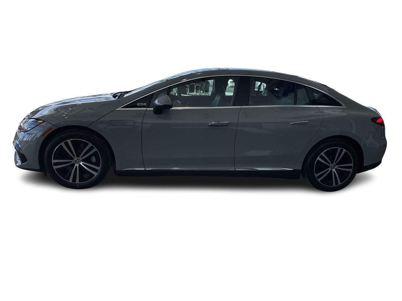 New 2023 MANUFAKTUR Alpine Grey Mercedes-Benz EQE 500 V4 image 7