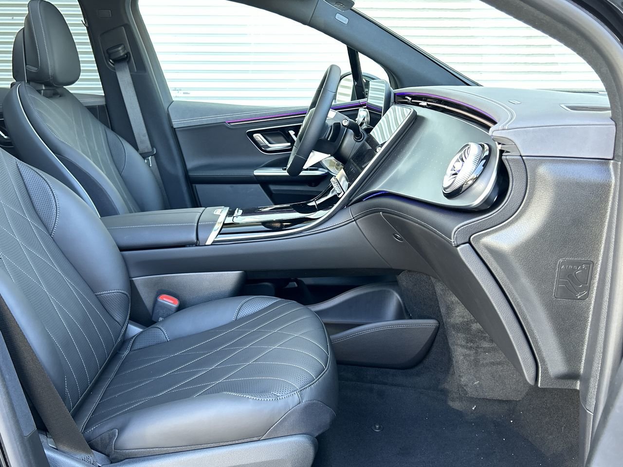 New 2023 Obsidian Black Metallic Mercedes-Benz EQE 350 4MATIC image 33