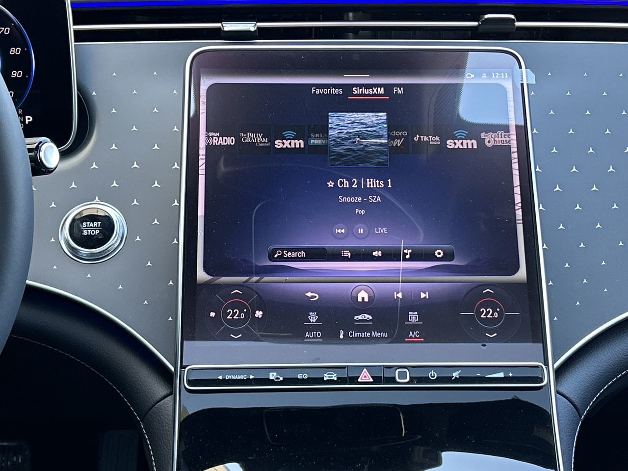 New 2023 Obsidian Black Metallic Mercedes-Benz EQE 350 V4 image 25
