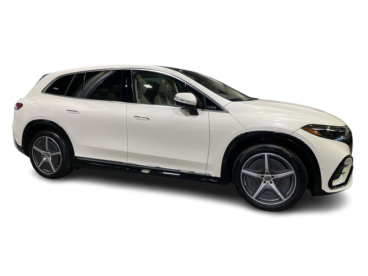 New 2023 MANUFAKTUR Diamond White Metallic Mercedes-Benz EQS 580 V4 image 16
