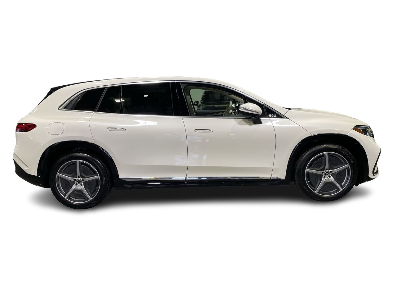 New 2023 MANUFAKTUR Diamond White Metallic Mercedes-Benz EQS 580 V4 image 15