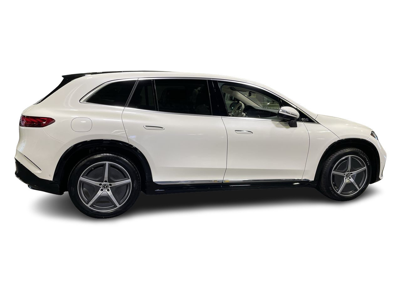 New 2023 MANUFAKTUR Diamond White Metallic Mercedes-Benz EQS 580 V4 image 14