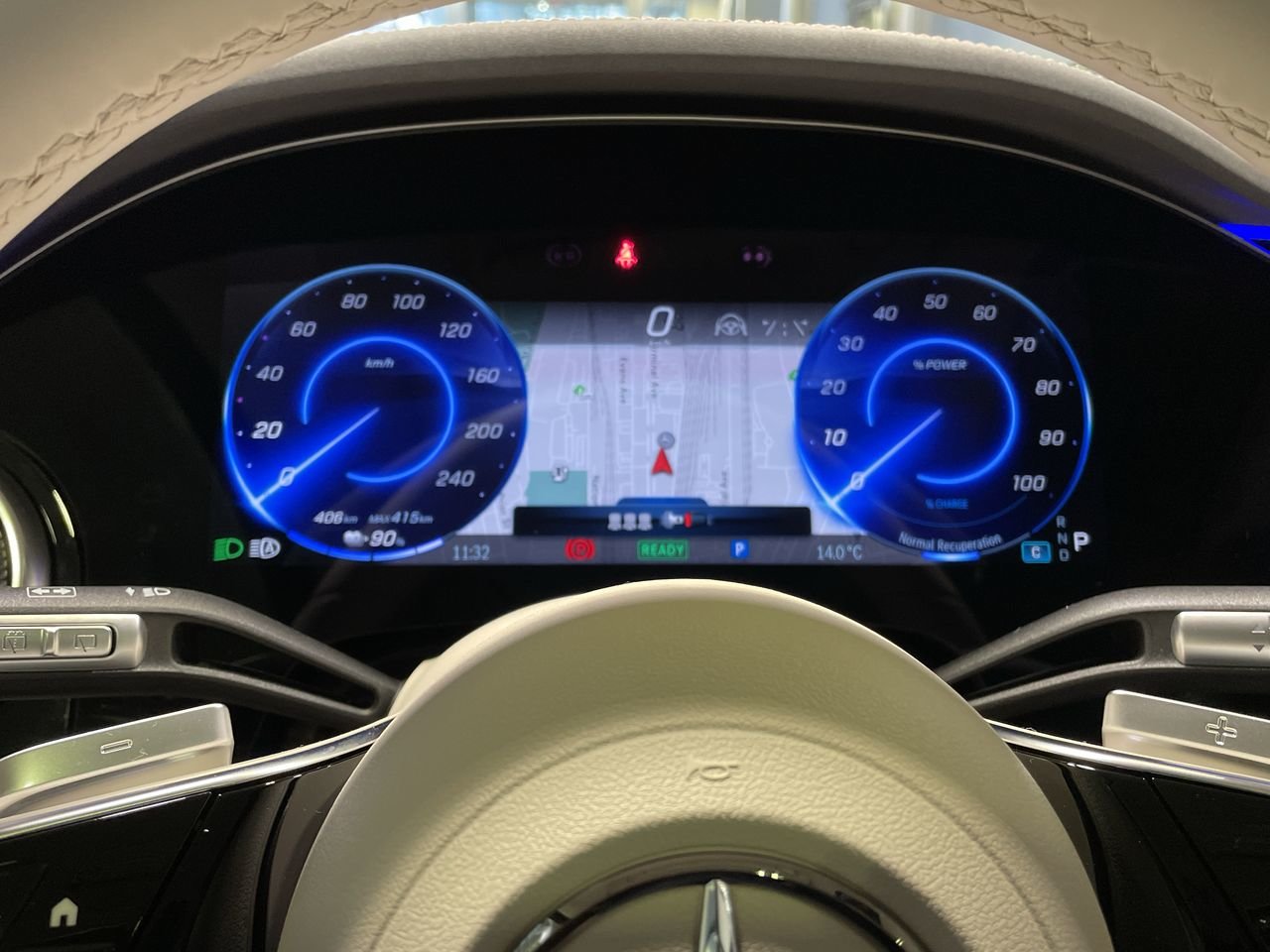 New 2023 MANUFAKTUR Diamond White Metallic Mercedes-Benz EQS 580 V4 image 19