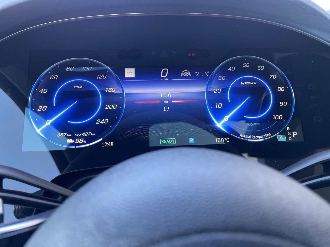 New 2023 Selenite Grey Metallic Mercedes-Benz EQS 580 4MATIC image 23