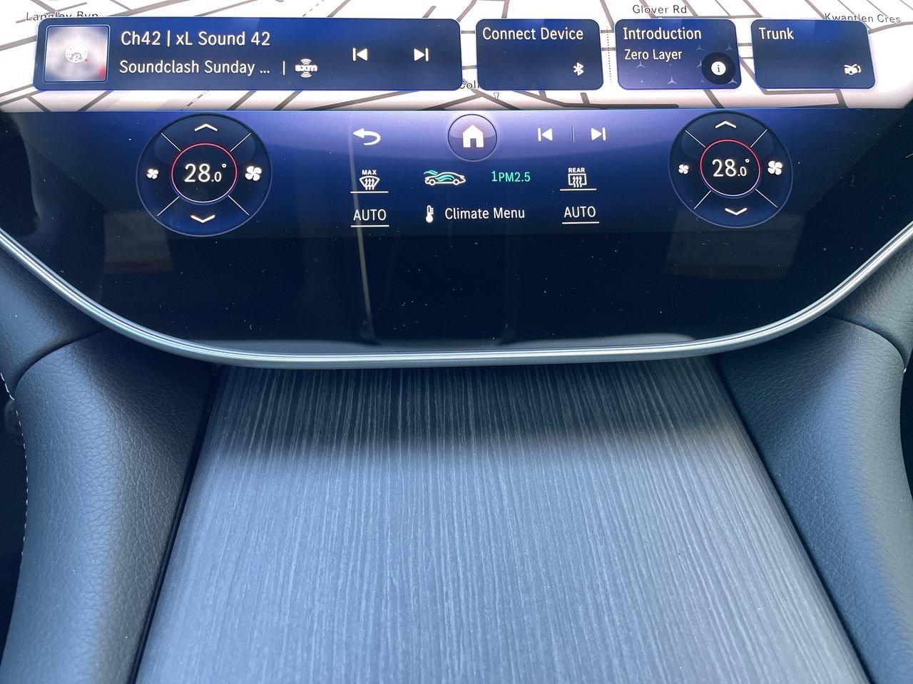 New 2023 Selenite Grey Metallic Mercedes-Benz EQS 580 4MATIC image 27
