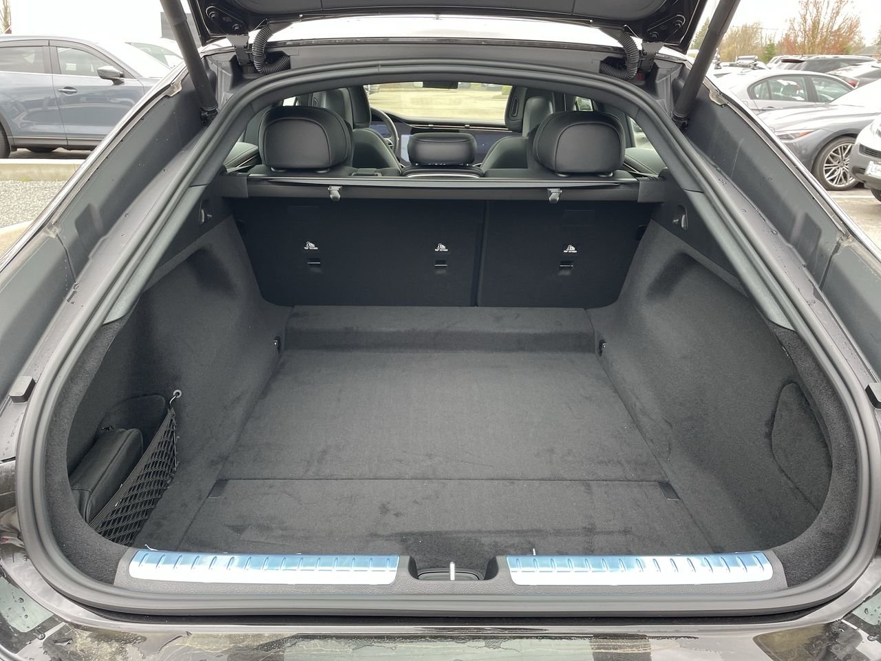 New 2023 Obsidian Black Metallic Mercedes-Benz EQS 580 V4 image 32