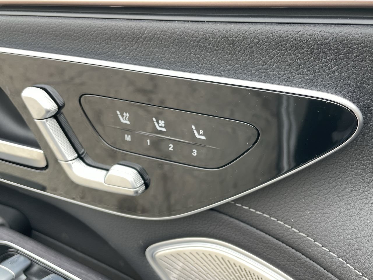 New 2023 Selenite Grey Metallic Mercedes-Benz EQS 450 4MATIC image 20