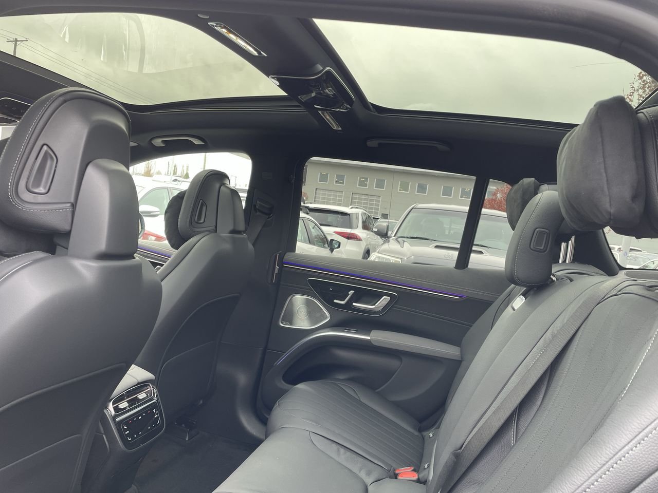 New 2023 Selenite Grey Metallic Mercedes-Benz EQS 450 4MATIC image 30