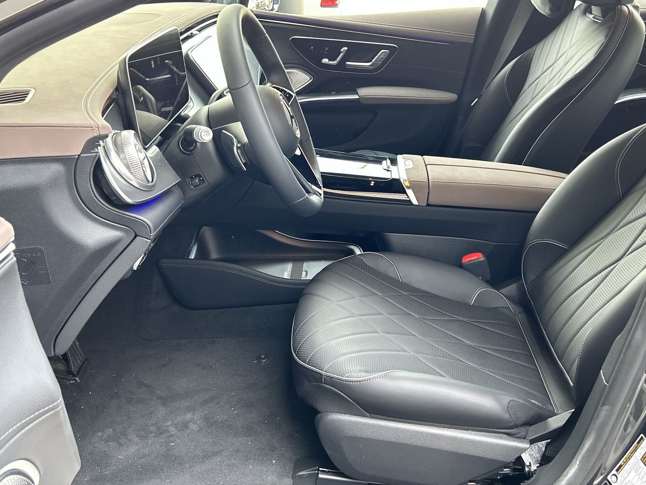 New 2023 Graphite Grey Metallic Mercedes-Benz EQS 450 V4 image 19
