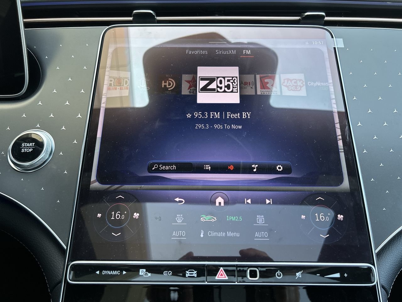 New 2023 Graphite Grey Metallic Mercedes-Benz EQS 450 V4 image 24