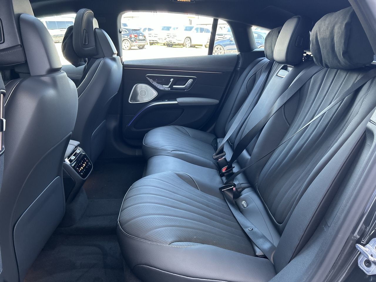 New 2023 Graphite Grey Metallic Mercedes-Benz EQS 450 V4 image 31