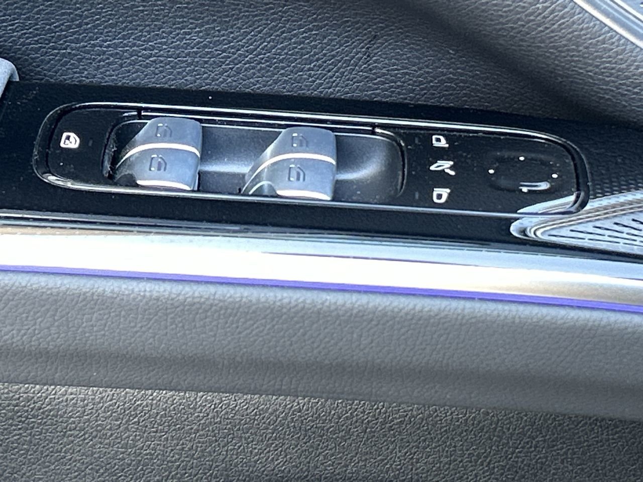 New 2023 Selenite Grey Metallic Mercedes-Benz EQS 450 4MATIC image 21