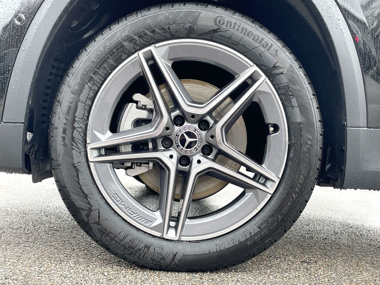 Used 2023 Cosmos Black Metallic Mercedes-Benz 4MATIC SUV image 18