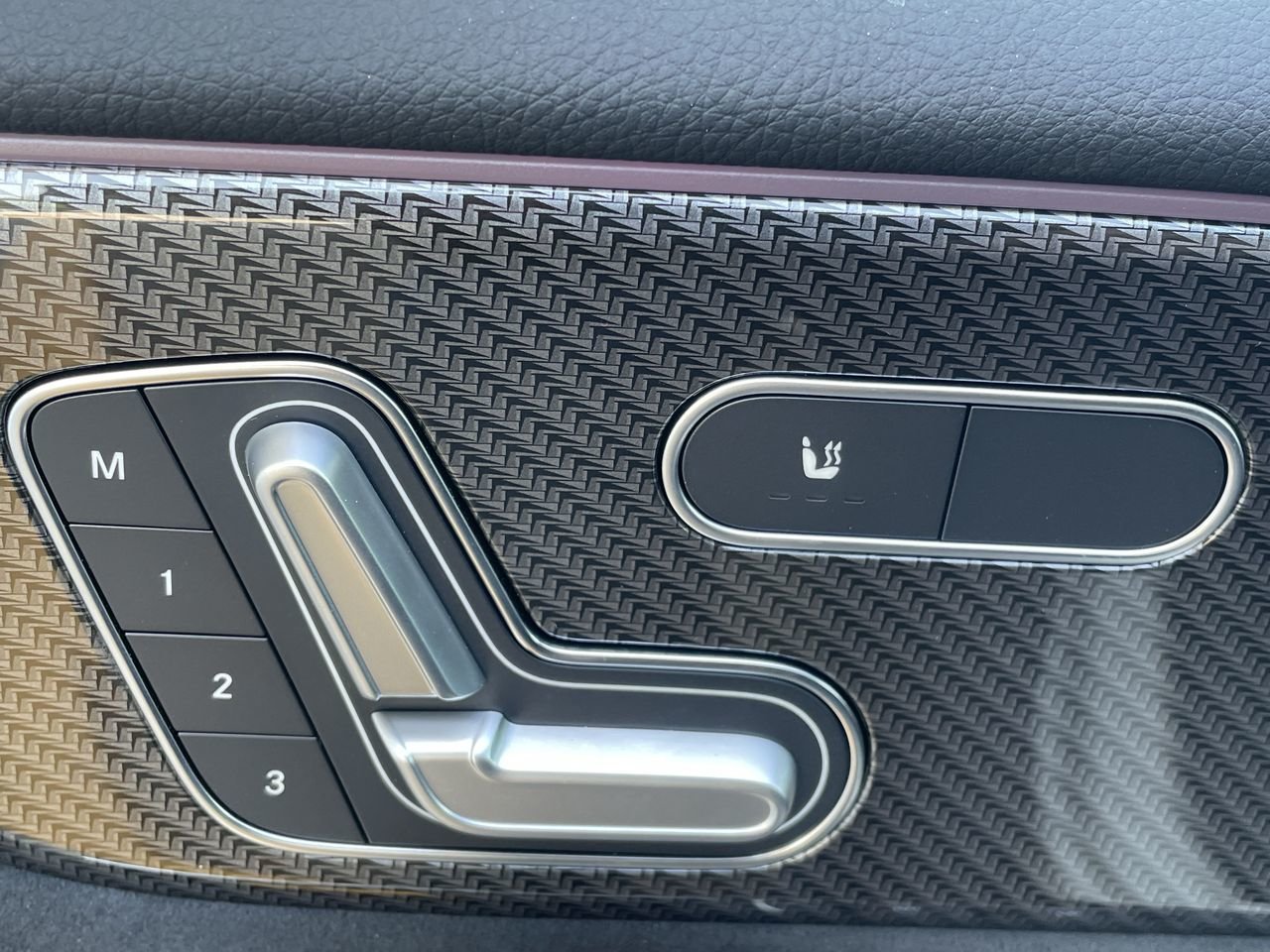 New 2023 Polar White Mercedes-Benz 250 4MATIC image 21