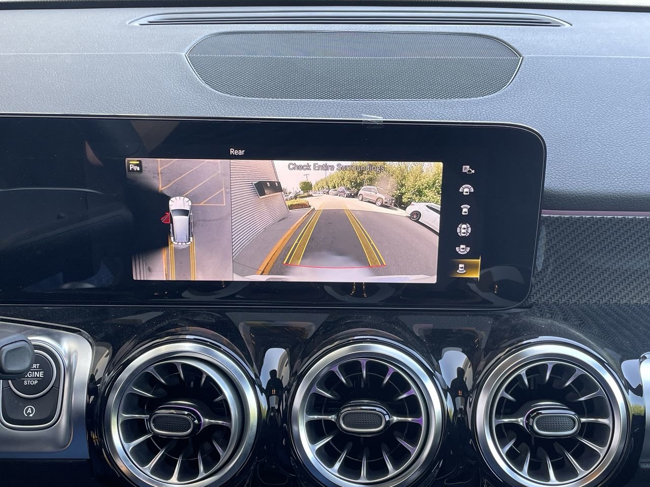 New 2023 Polar White Mercedes-Benz 250 4MATIC image 26