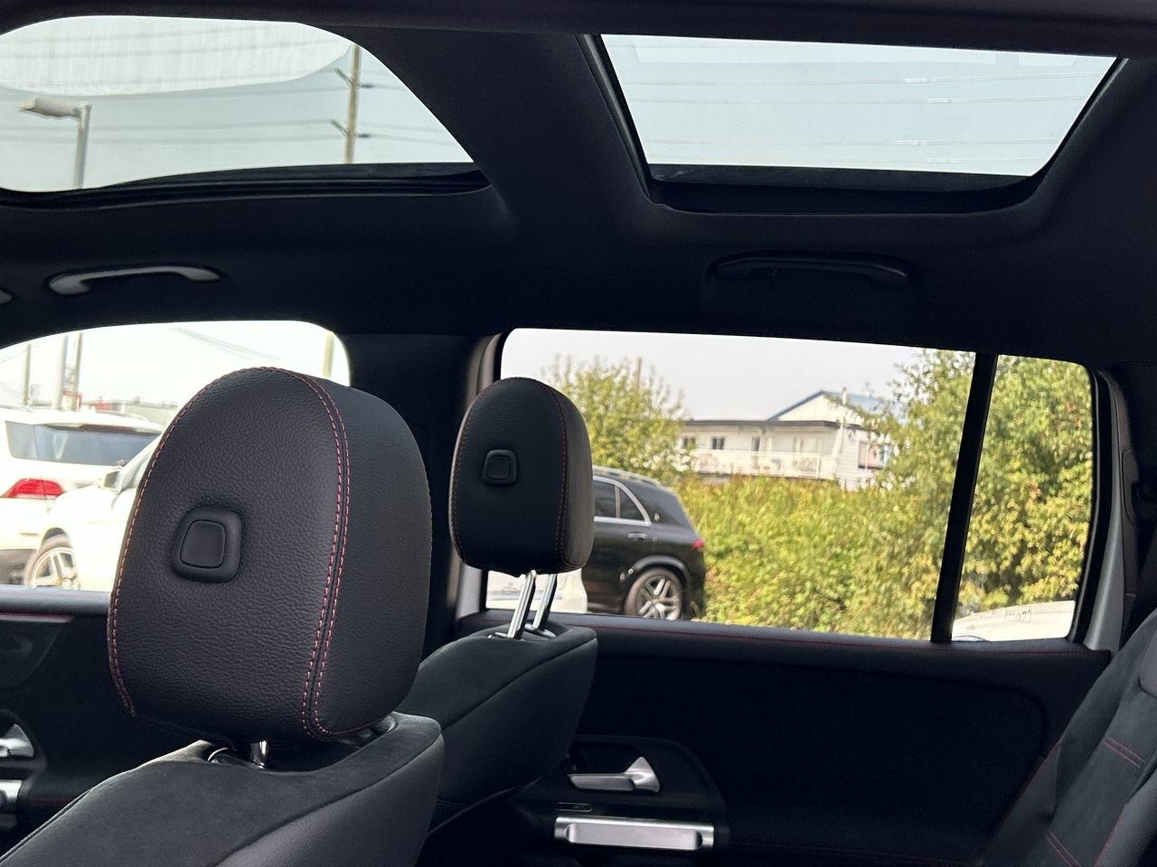 New 2023 Polar White Mercedes-Benz 250 4MATIC image 30